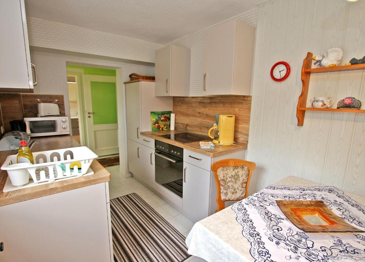 Ferienwohnung Waren See 8921 エクステリア 写真