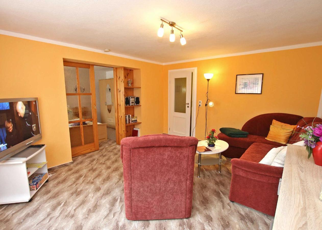 Ferienwohnung Waren See 8921 エクステリア 写真
