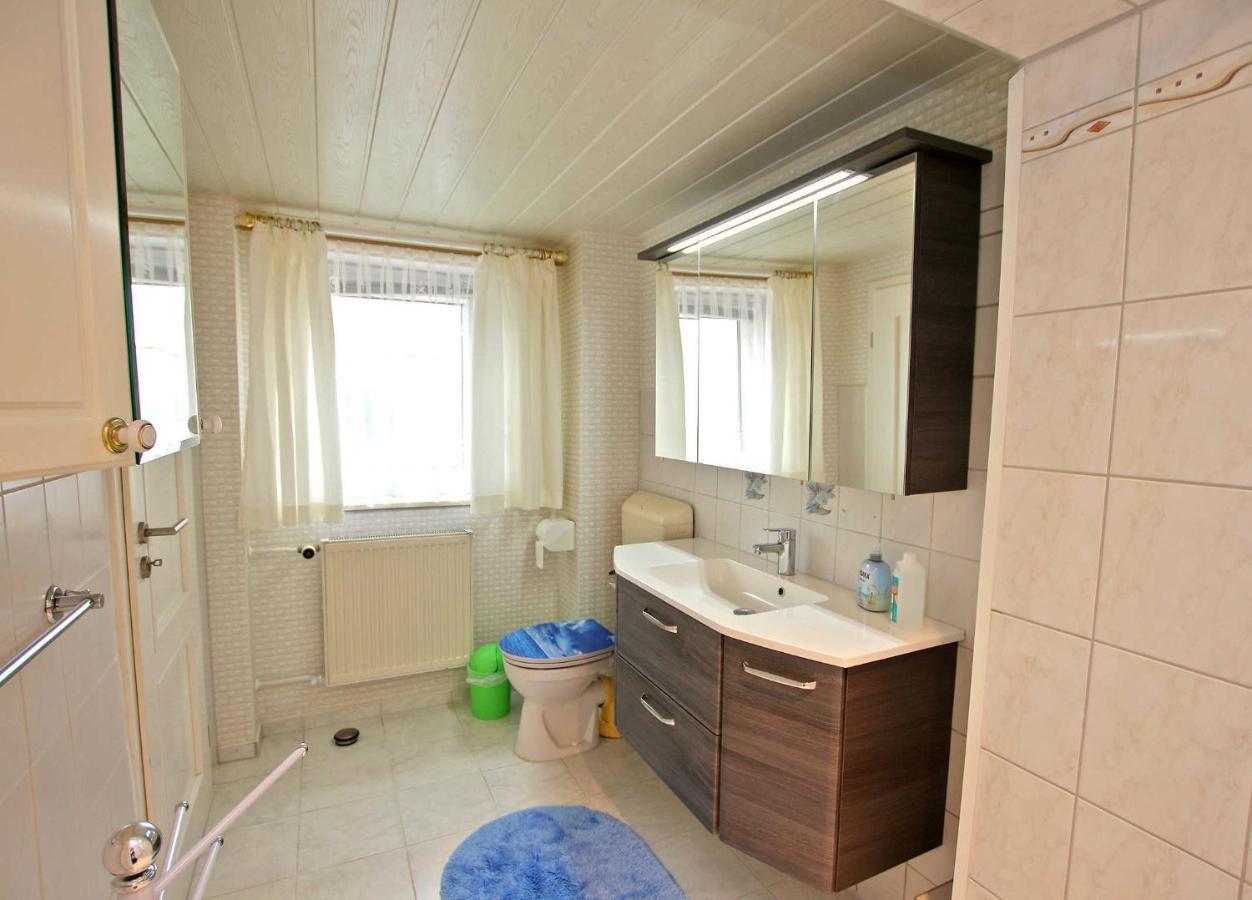 Ferienwohnung Waren See 8921 エクステリア 写真